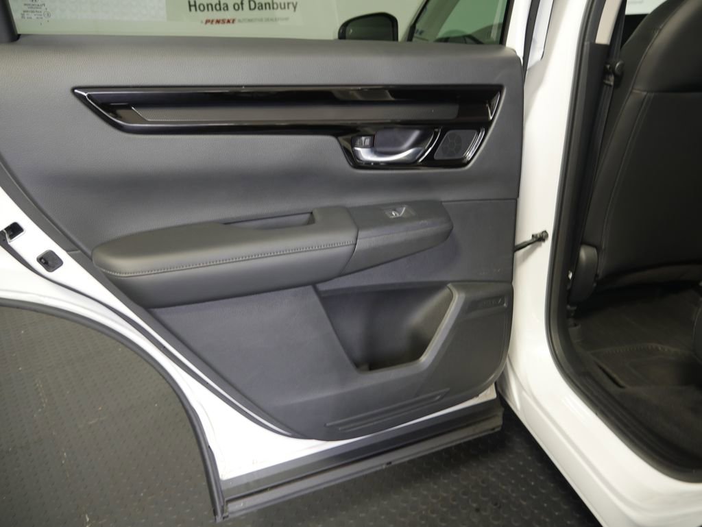 Used 2023 Honda CR-V EX-L image 12