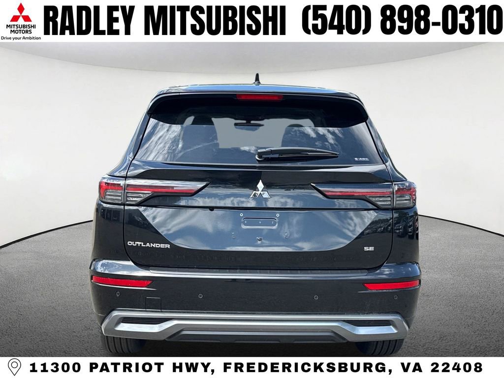 New 2026 Mitsubishi Outlander AWD image 19