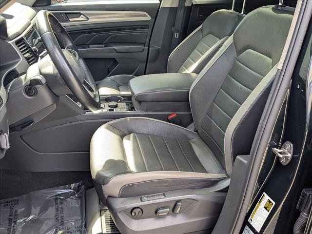 Used 2021 Volkswagen Atlas SEL Premium image 16