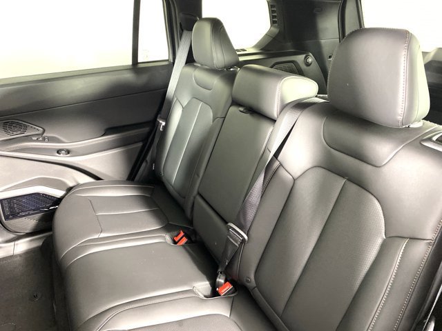 New 2026 Jeep Cherokee Limited AWD/4WD image 32