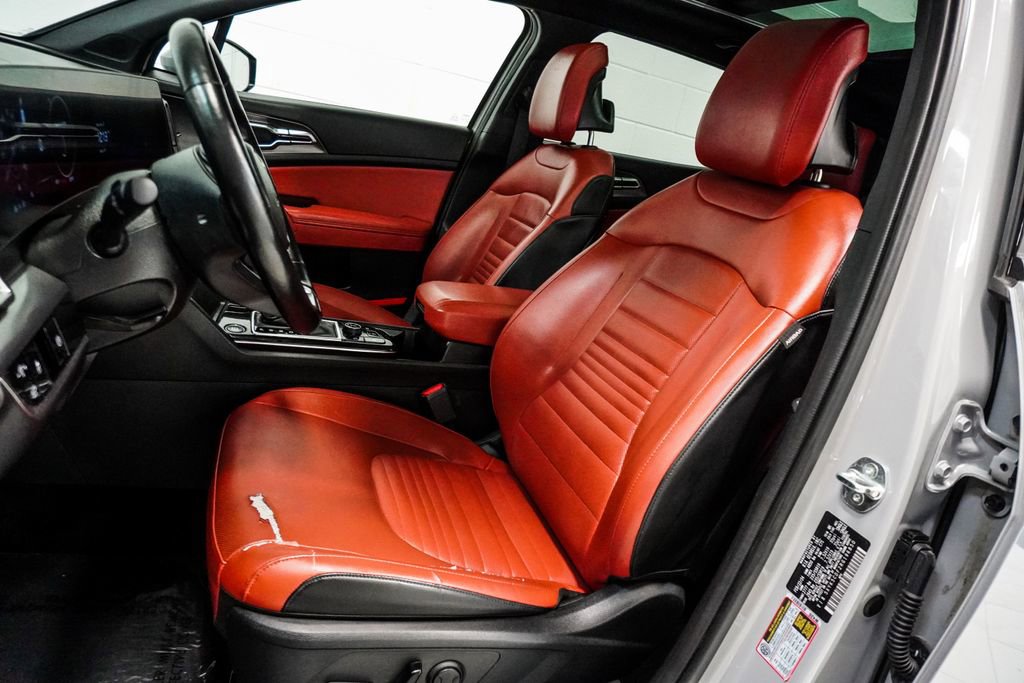 Used 2024 Kia Sportage SX image 6