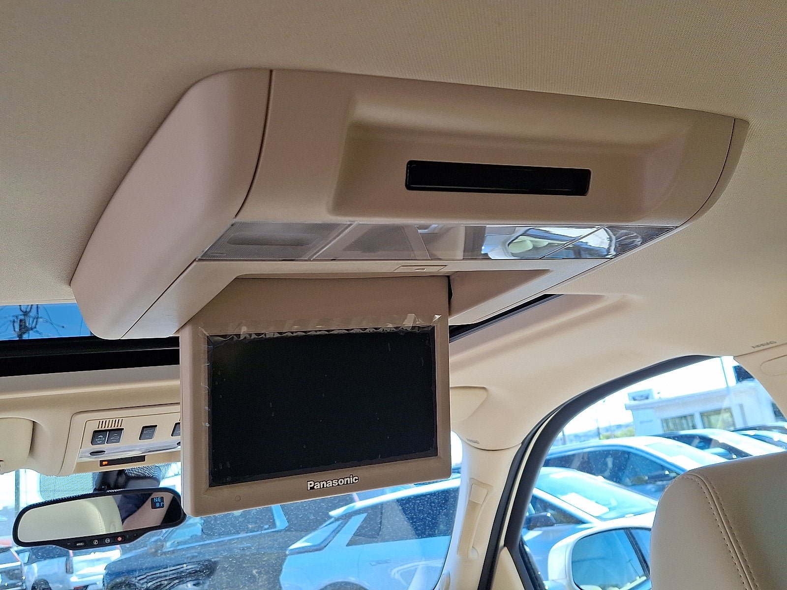 Used 2007 Cadillac Escalade AWD w/ Information Package image 12