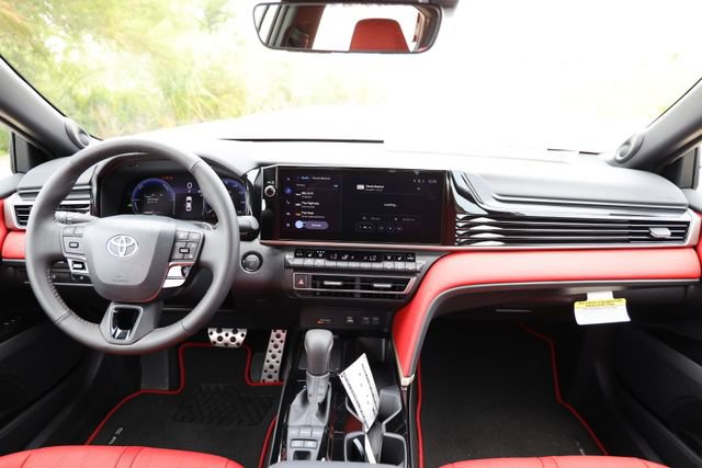 New 2026 Toyota Camry Hybrid FWD image 27