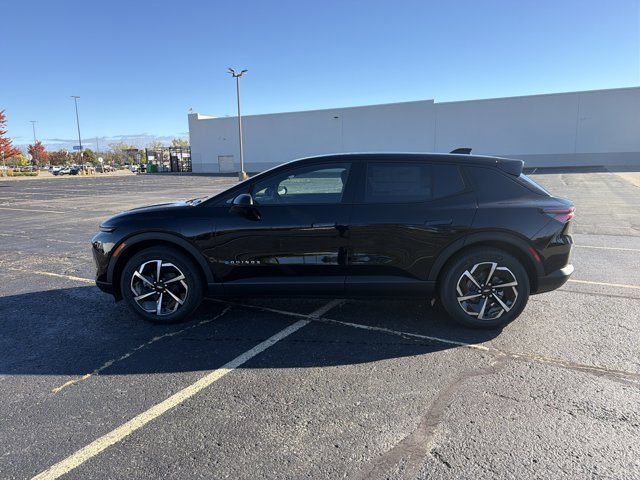 New 2026 Chevrolet Equinox EV LT w/ Comfort Package image 8