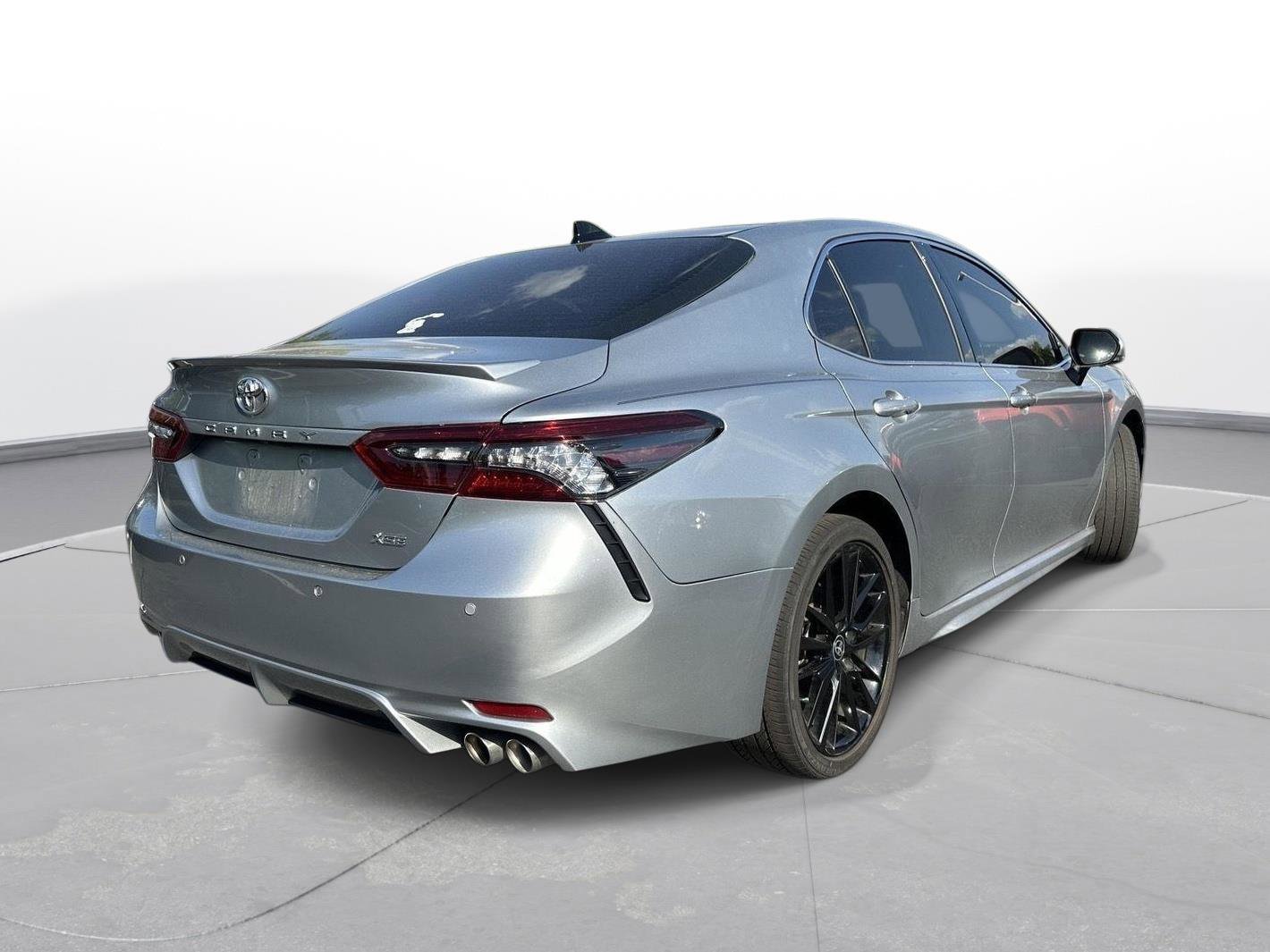 Used 2024 Toyota Camry XSE w/ Driver Assist Package image 6