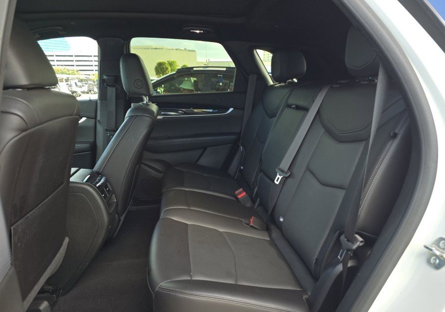 Used 2024 Cadillac XT5 Premium Luxury image 12