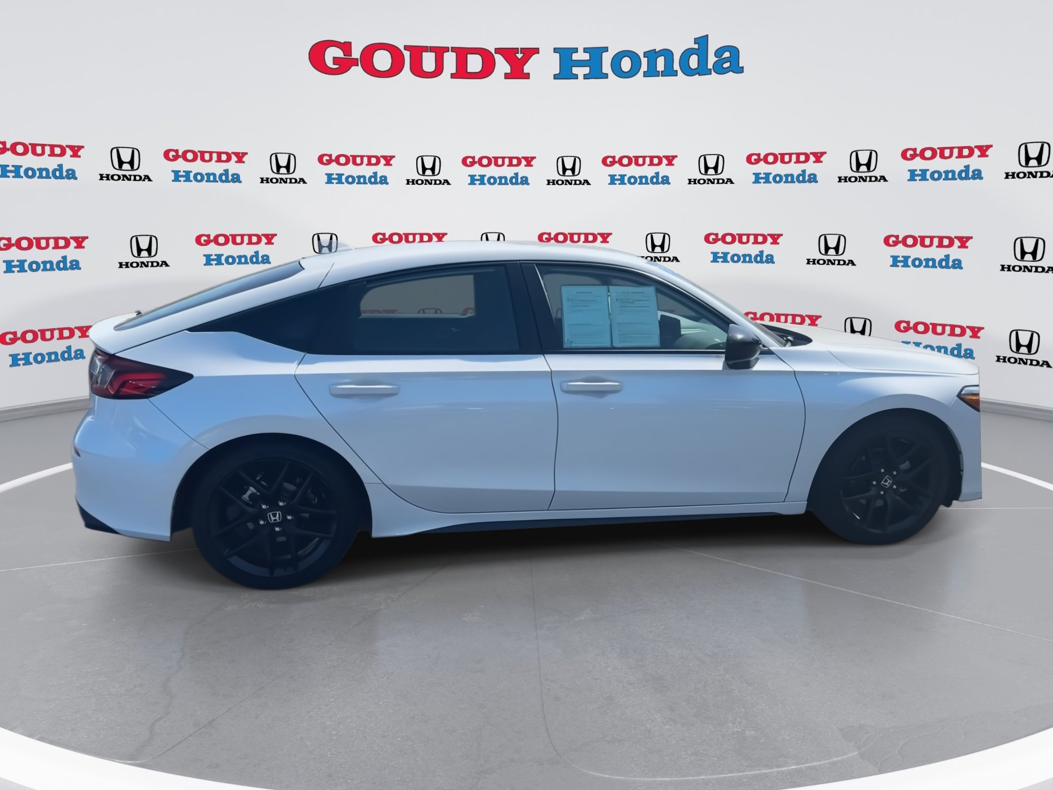 Certified 2025 Honda Civic Sport image 9