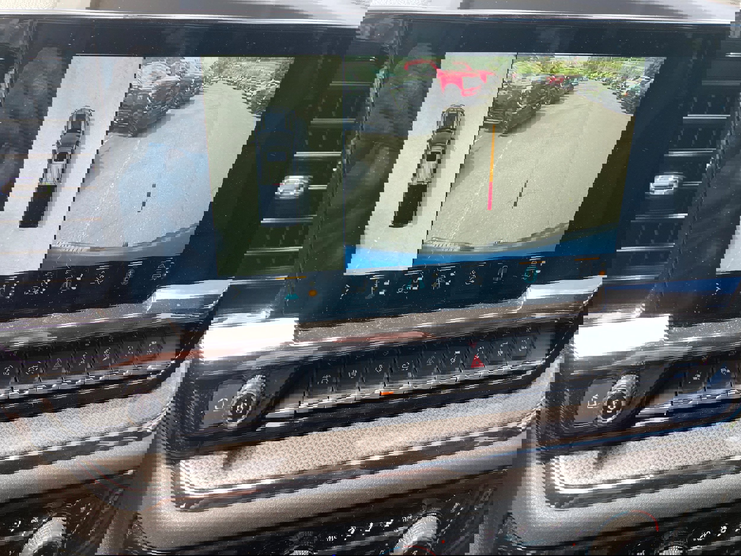 Used 2022 Chevrolet Silverado 1500 ZR2 w/ Technology Package image 21