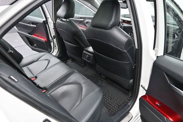 Used 2020 Toyota Camry XSE AWD/4WD image 18