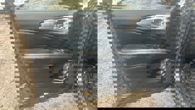 Used 2018 Nissan Pathfinder SL w/ SL Premium Package image 9