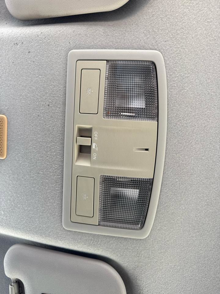 Used 2012 MAZDA MAZDA3 i Touring image 34