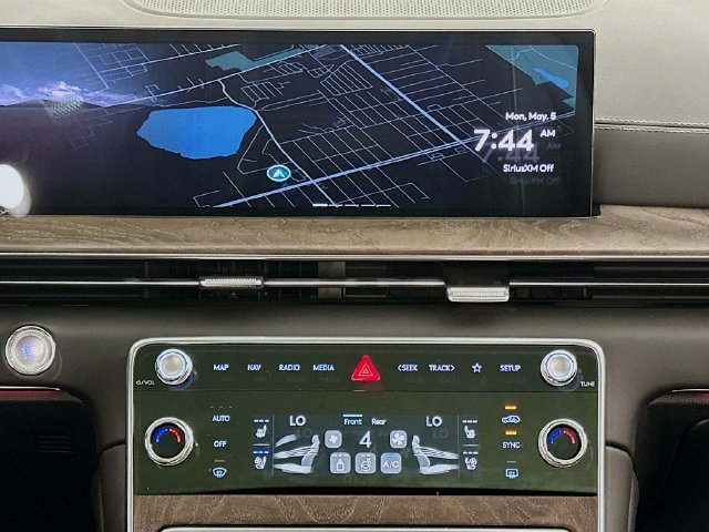 New 2025 Genesis GV80 3.5T Advanced AWD/4WD image 17