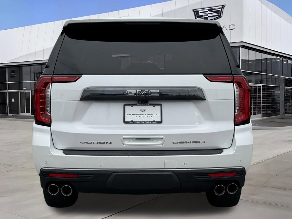 Used 2023 GMC Yukon Denali Ultimate w/ LPO, Floor Liner Package AWD/4WD image 12