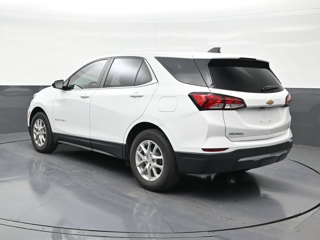 Used 2023 Chevrolet Equinox LT FWD image 3