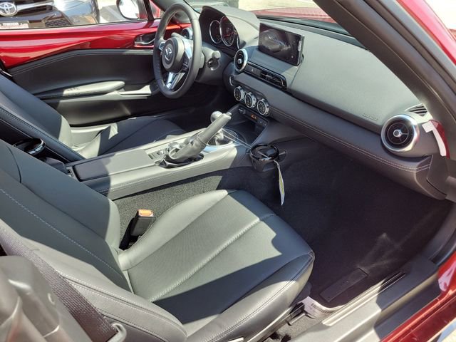 New 2026 MAZDA MX-5 Miata RF Grand Touring w/ Appearance Package RWD image 21