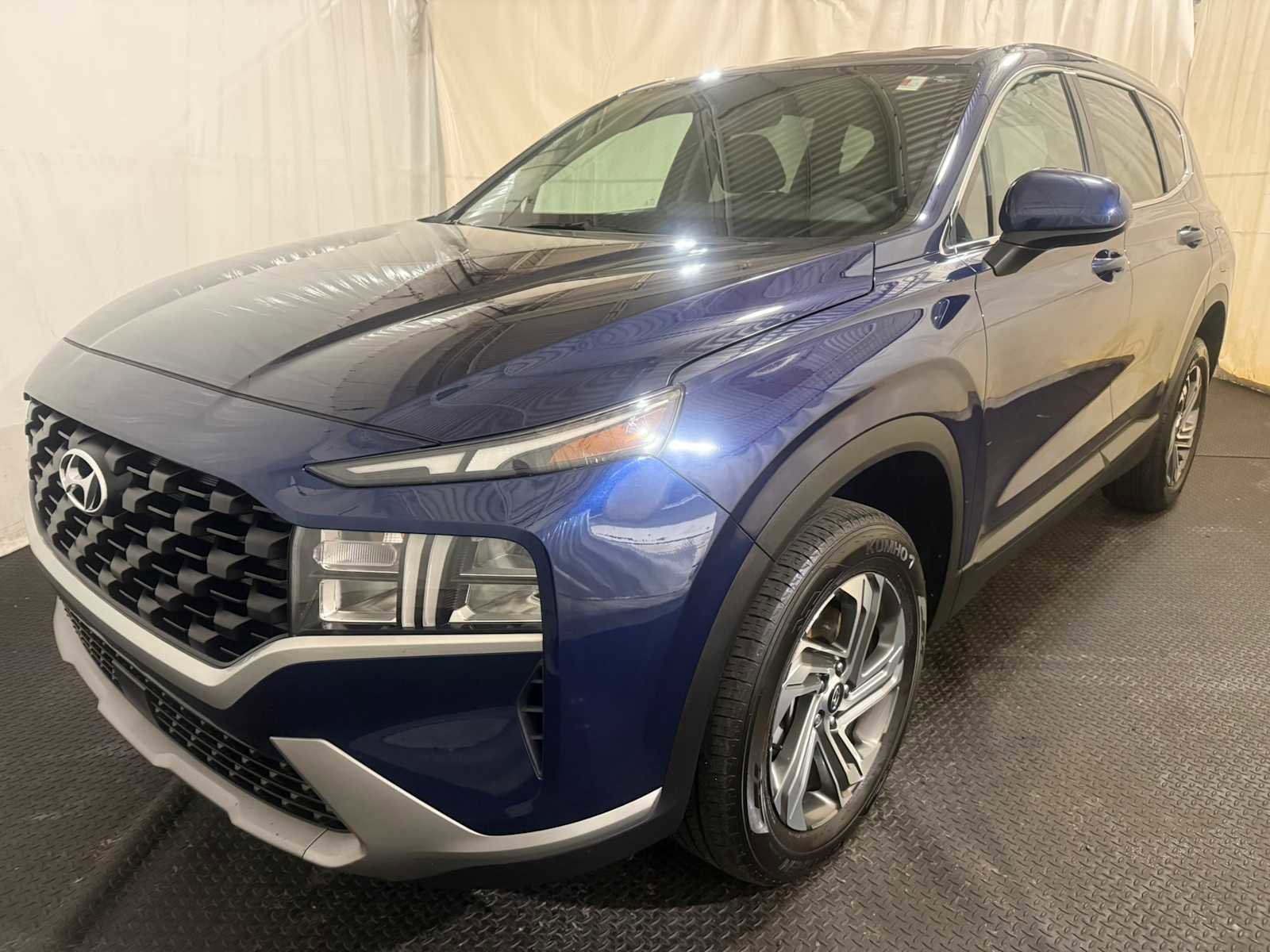 Used 2023 Hyundai Santa Fe SE w/ Cargo Package AWD/4WD image 1