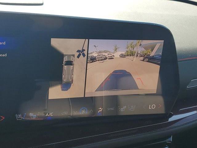 New 2026 Chevrolet Traverse RS w/ LPO, Floor Liner Package image 27