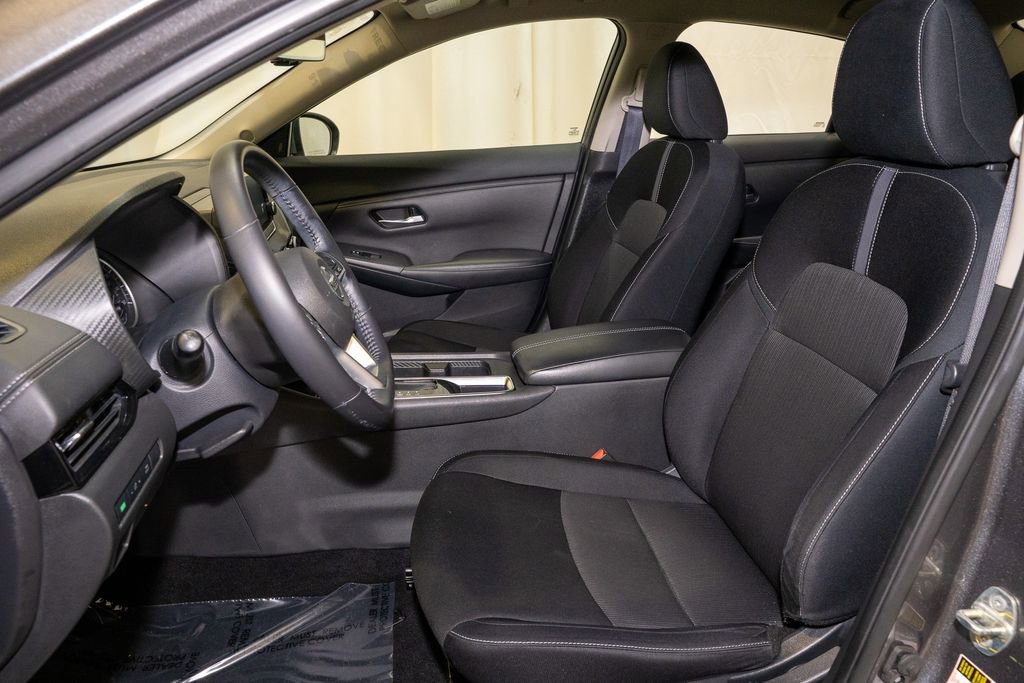 Used 2020 Nissan Sentra SV w/ Lighting Package image 10