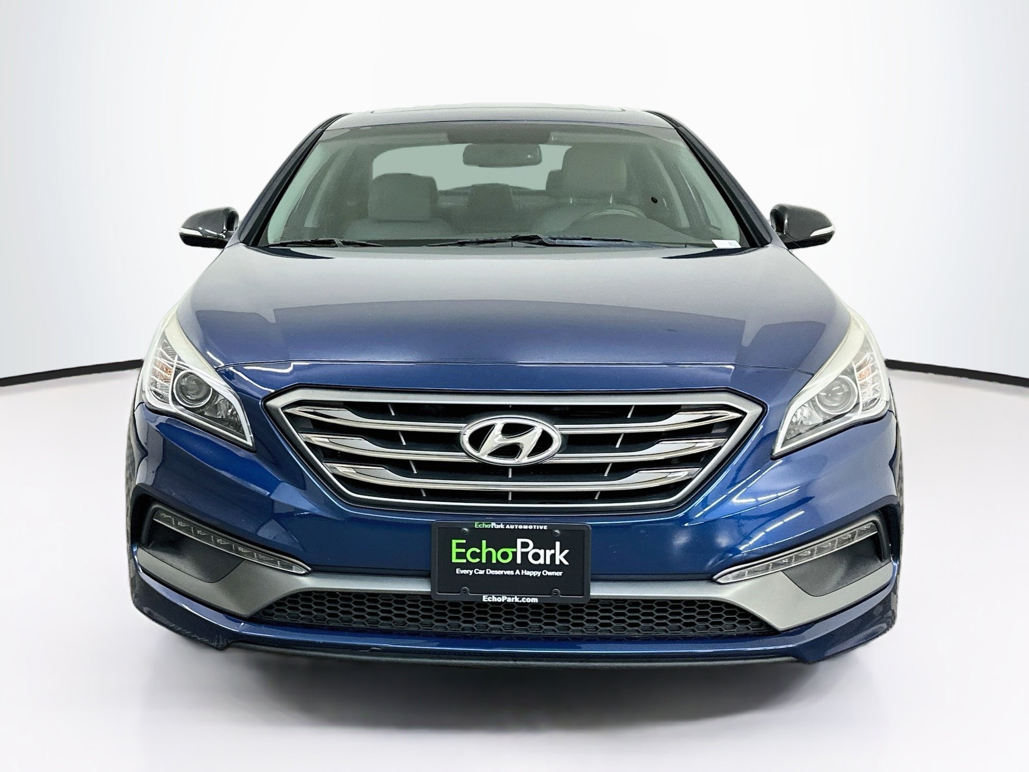Used 2017 Hyundai Sonata Sport w/ Value Edition Package 02 FWD image 2