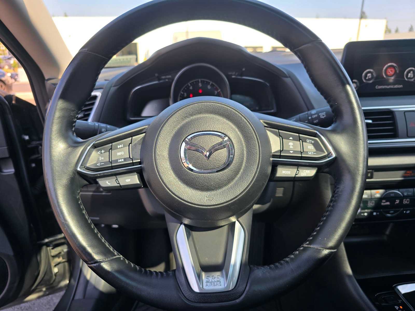 Used 2017 MAZDA MAZDA3 Grand Touring w/ Premium Equipment Package FWD image 24