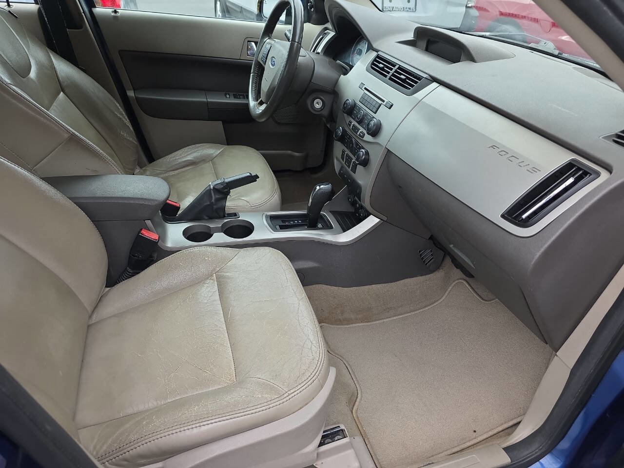 Used 2008 Ford Focus SES FWD image 15