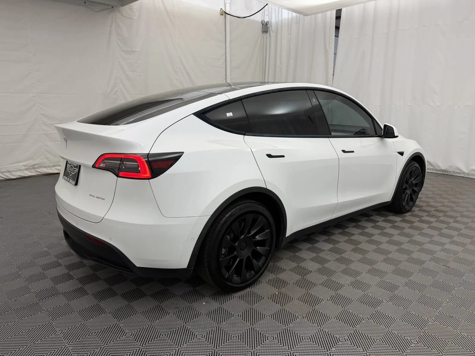 Used 2021 Tesla Model Y Long Range AWD/4WD image 5