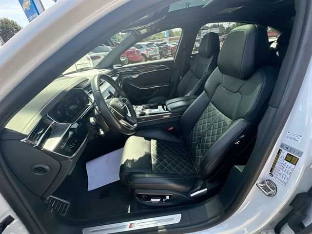 Used 2023 Audi S8 w/ S8 Executive Package AWD/4WD image 22