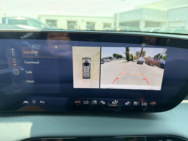 New 2026 Buick Enclave Avenir w/ Super Cruise Package FWD image 13