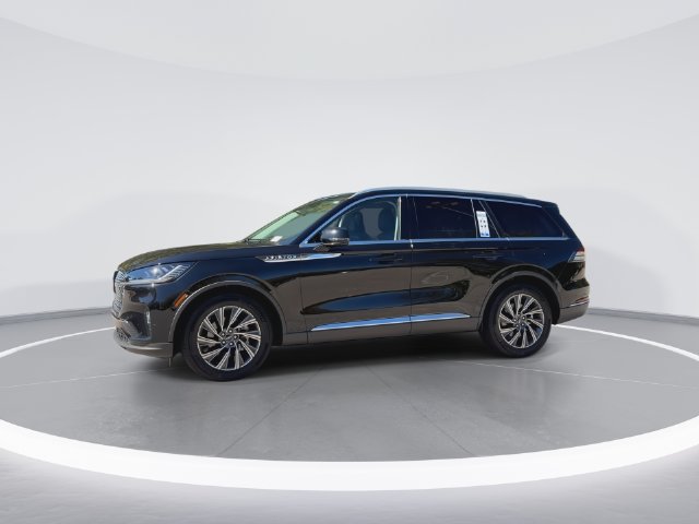 New 2026 Lincoln Aviator 2WD image 4
