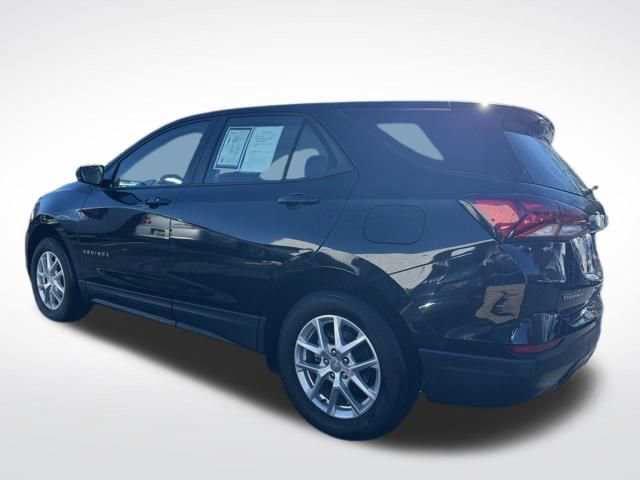Used 2024 Chevrolet Equinox LS image 7