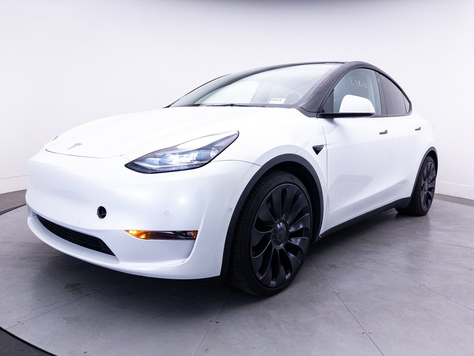 Used 2021 Tesla Model Y Performance AWD/4WD image 12