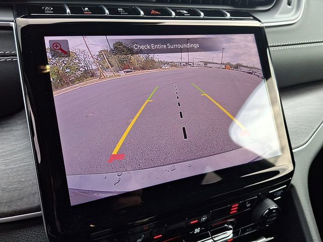 New 2025 Jeep Grand Cherokee L Limited w/ Black Appearance Package image 4