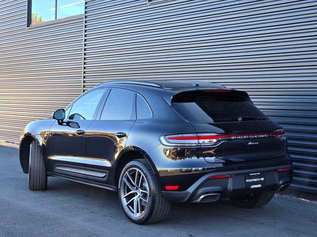 Used 2026 Porsche Macan image 3
