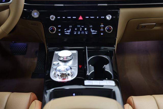New 2027 Genesis G80 2.5T AWD/4WD image 38