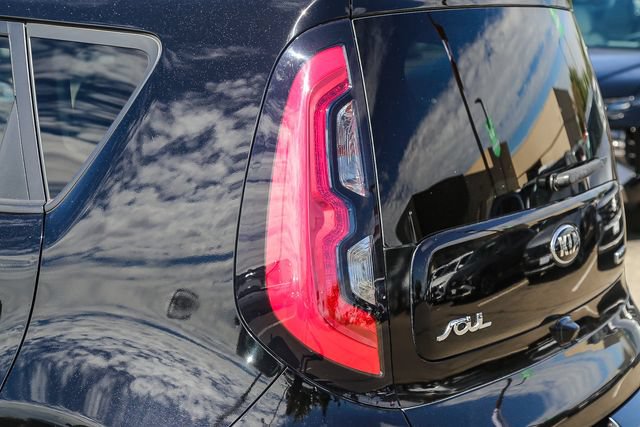 Used 2019 Kia Soul EV FWD image 12