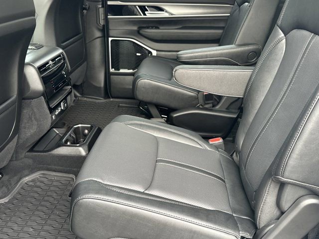 New 2026 Jeep Grand Wagoneer Limited image 21