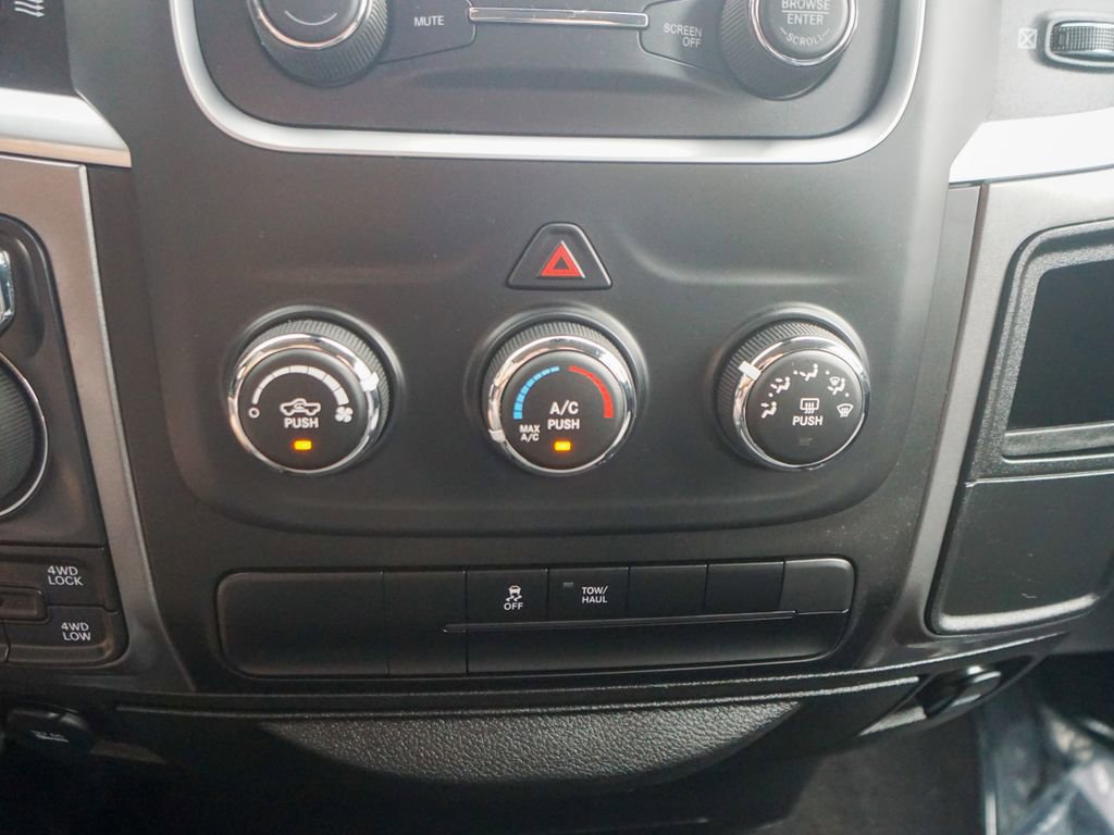 Used 2024 RAM 1500 Classic SLT image 25