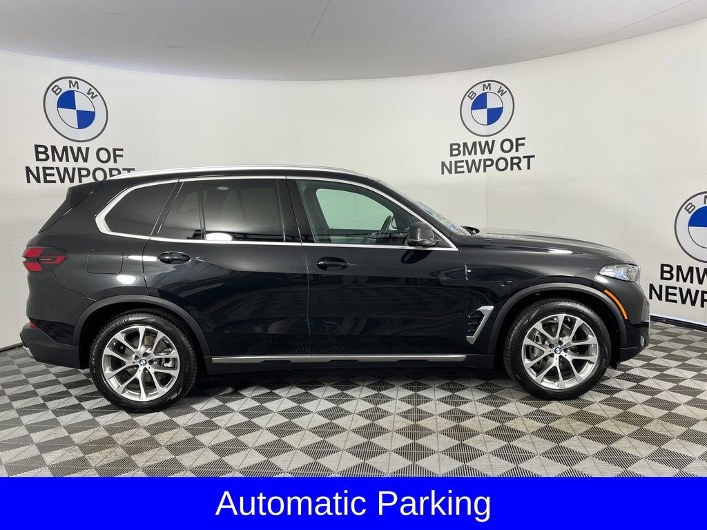 Certified 2024 BMW X5 xDrive40i w/ Premium Package AWD/4WD image 7