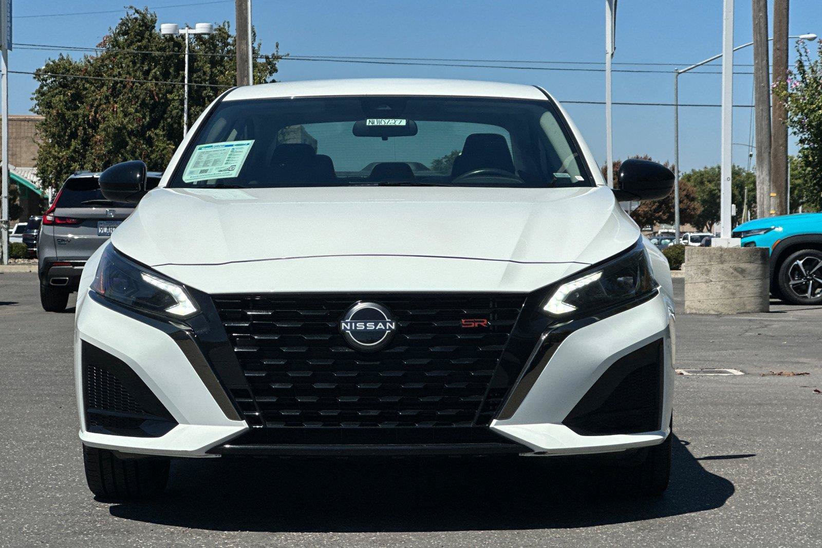 Certified 2024 Nissan Altima 2.5 SR FWD image 9