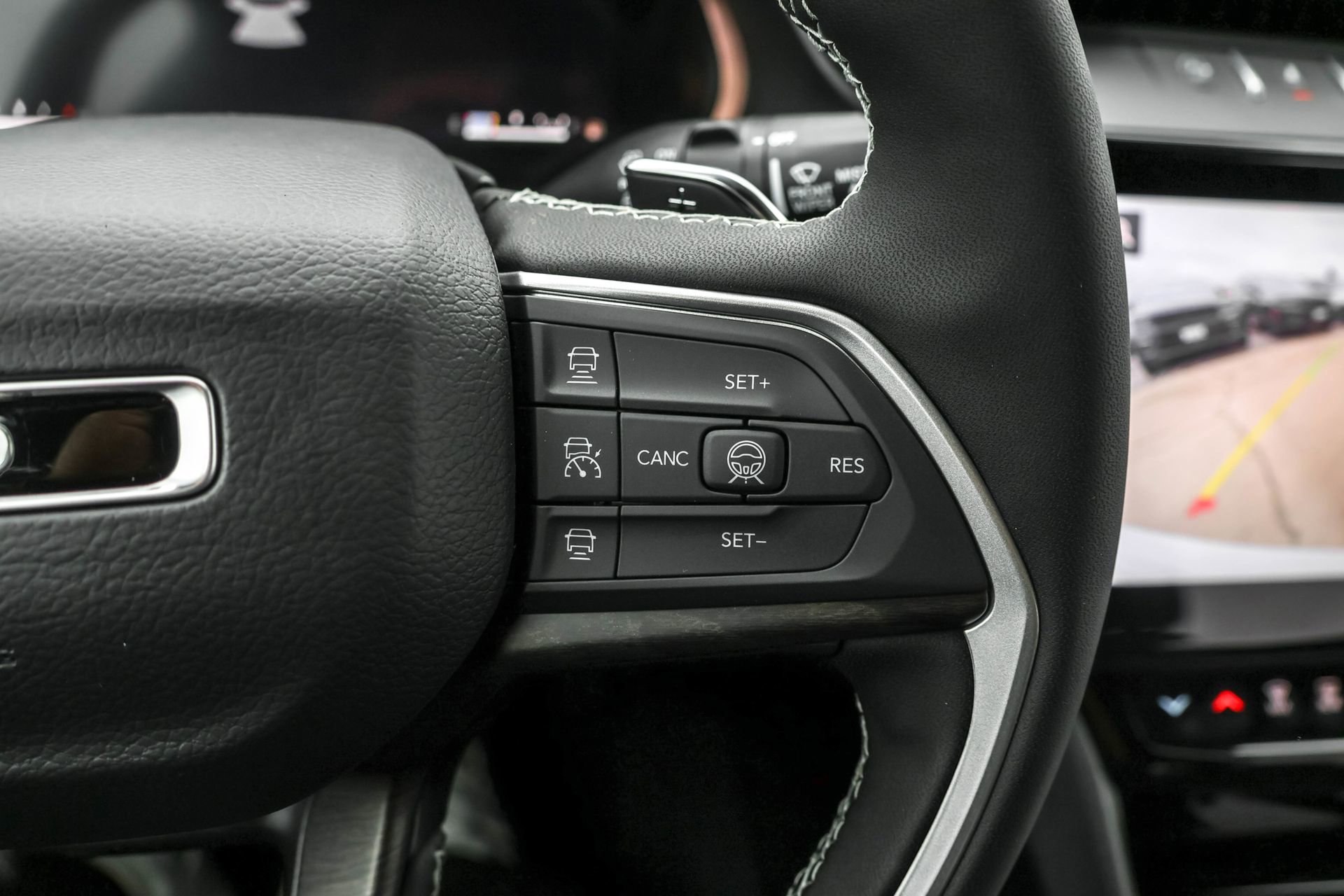 New 2026 Jeep Grand Cherokee Limited w/ Limited Altitude Package image 29