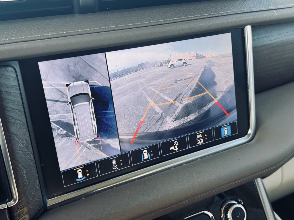 Used 2021 GMC Yukon Denali image 17