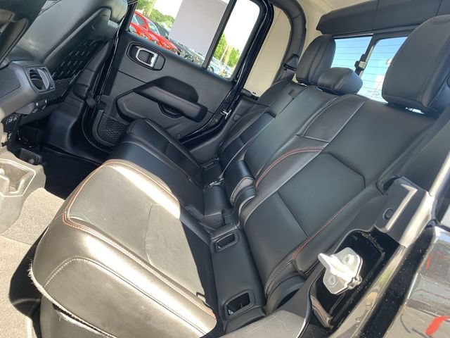 Used 2021 Jeep Gladiator Rubicon AWD/4WD image 10