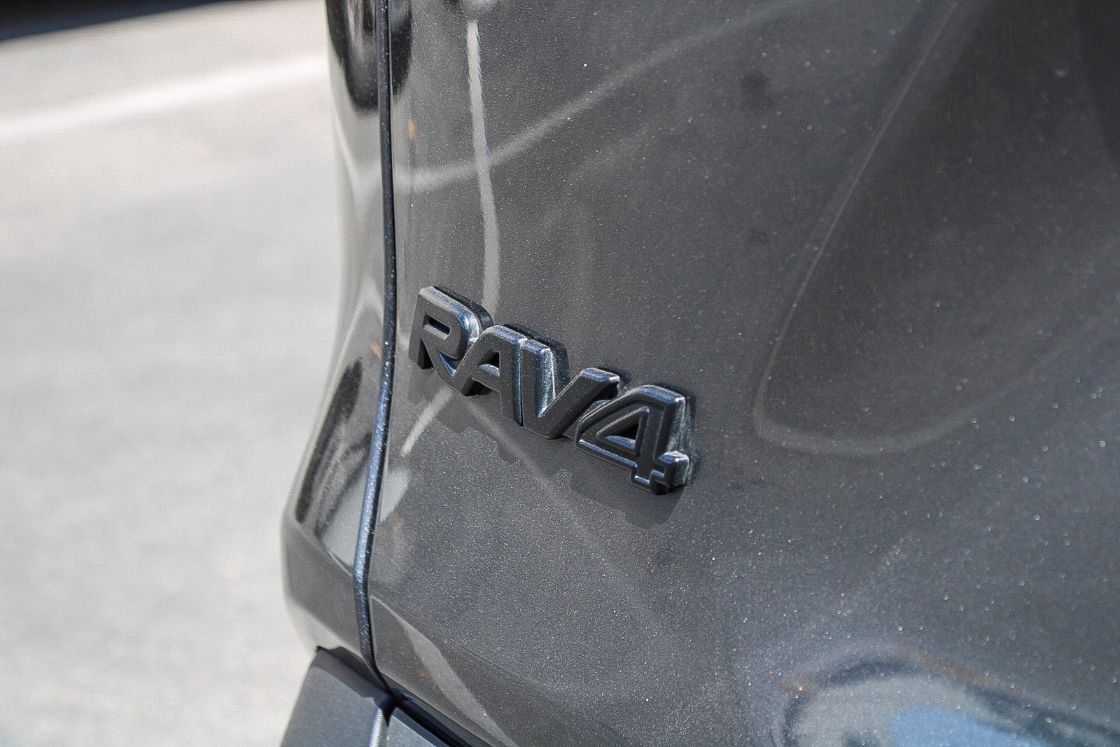 Used 2022 Toyota RAV4 XLE w/ Convenience Package FWD image 13