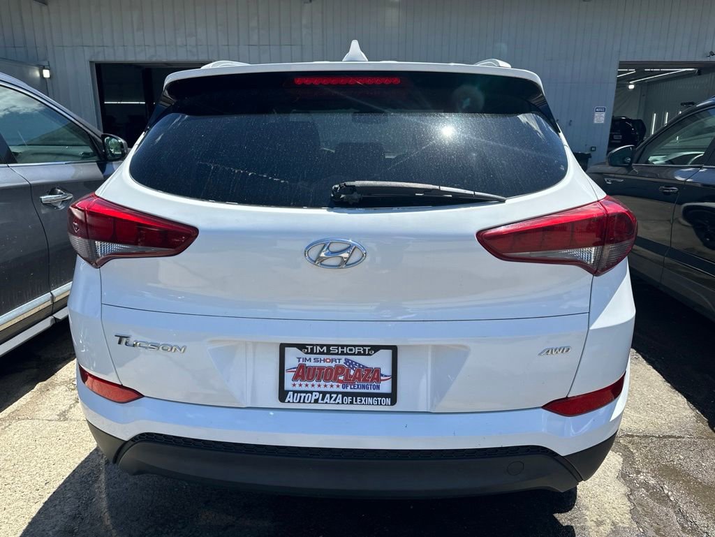 Used 2017 Hyundai Tucson SE Plus AWD/4WD image 4