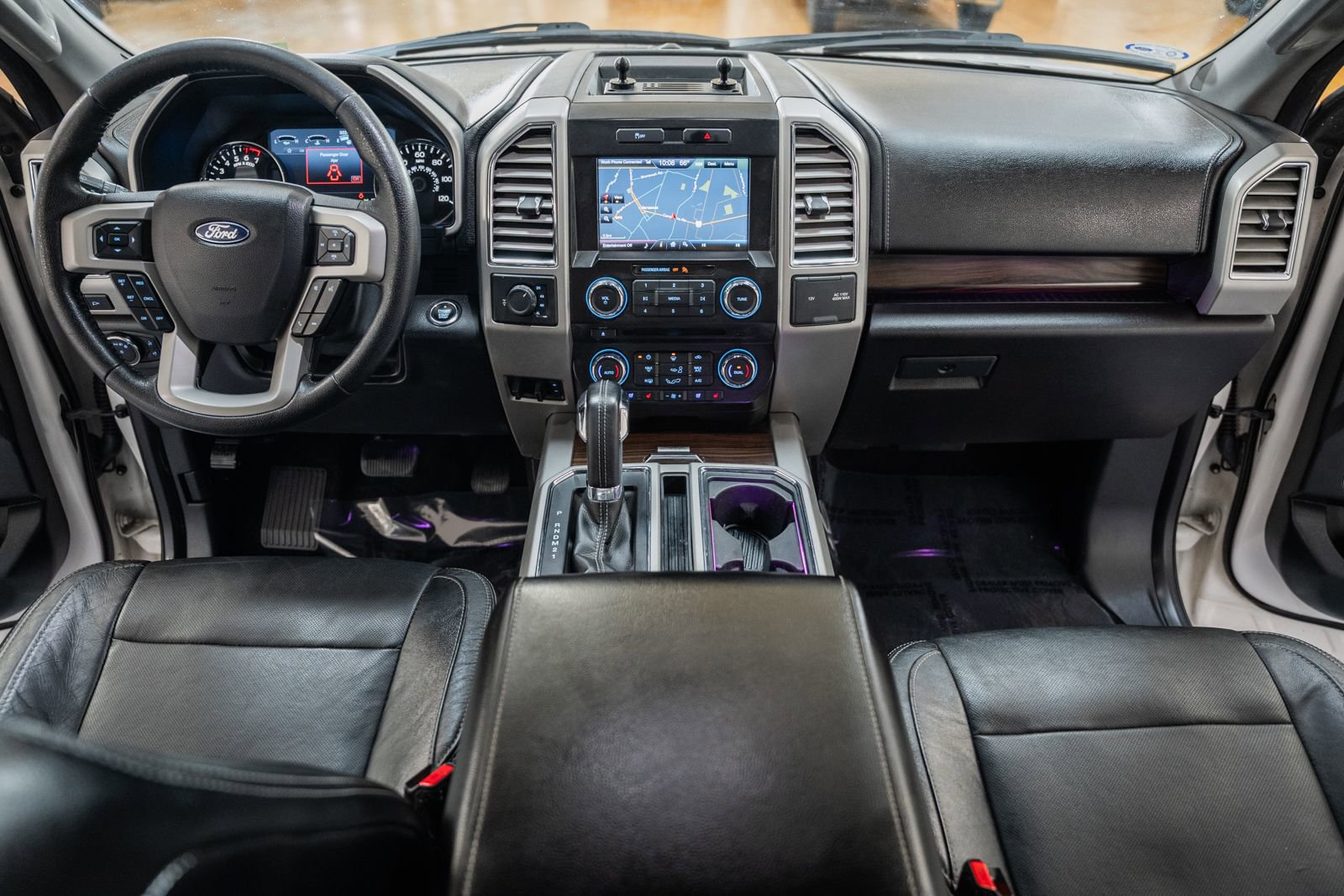 Used 2015 Ford F150 Lariat w/ Equipment Group 501A Mid image 27