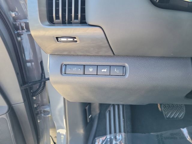 New 2026 Nissan Pathfinder Platinum w/ Cargo Package image 10