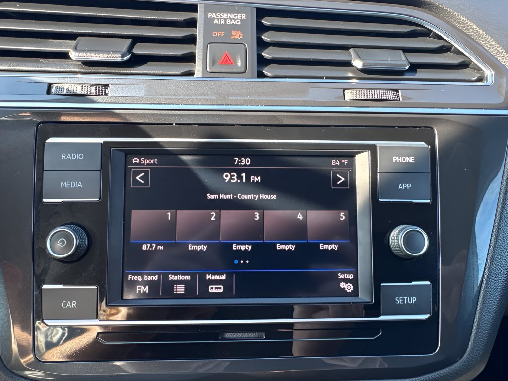 Used 2019 Volkswagen Tiguan S AWD/4WD image 16
