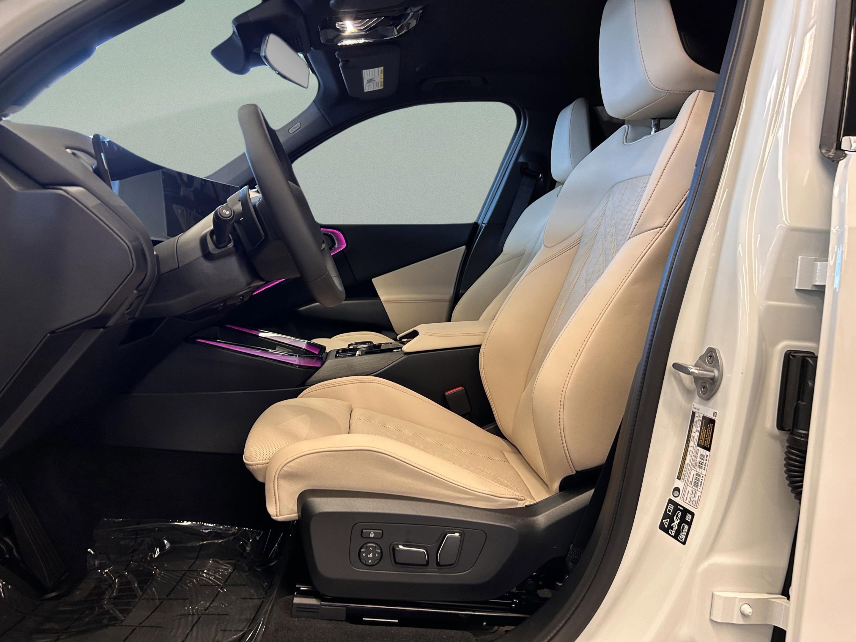 Used 2025 BMW X3 xDrive30i image 18