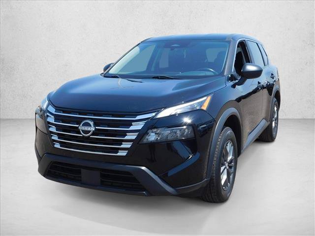 Used 2024 Nissan Rogue S FWD image 2