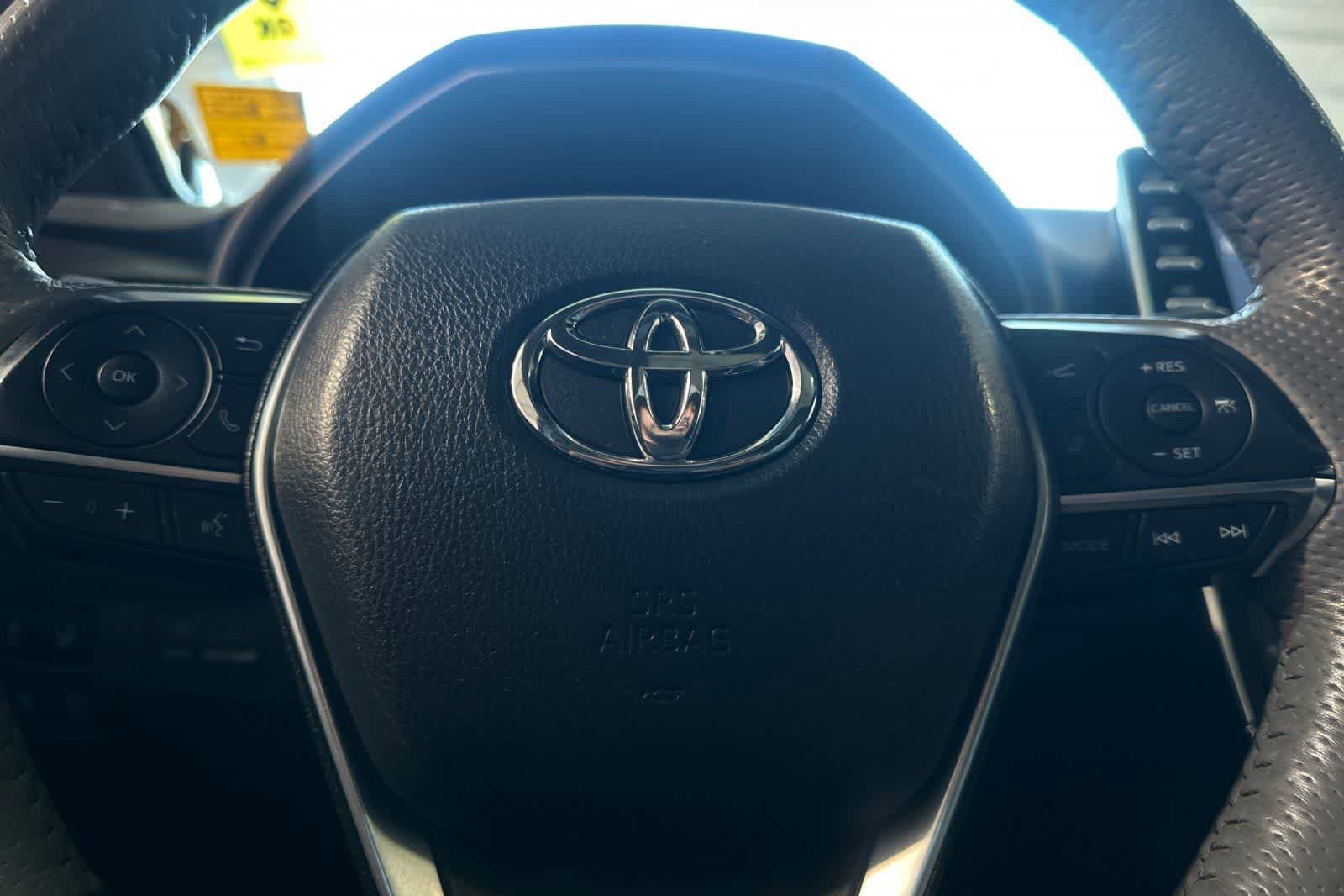 Used 2021 Toyota Avalon Limited w/ Advanced Safety Package FWD image 25